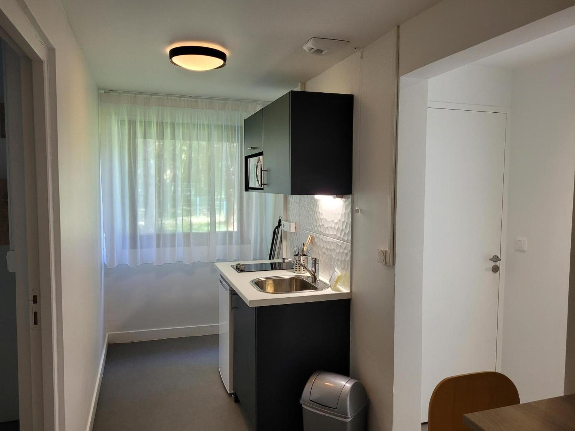 Twenty Business Flats Jouy-En-Josas Aparthotel Exterior foto