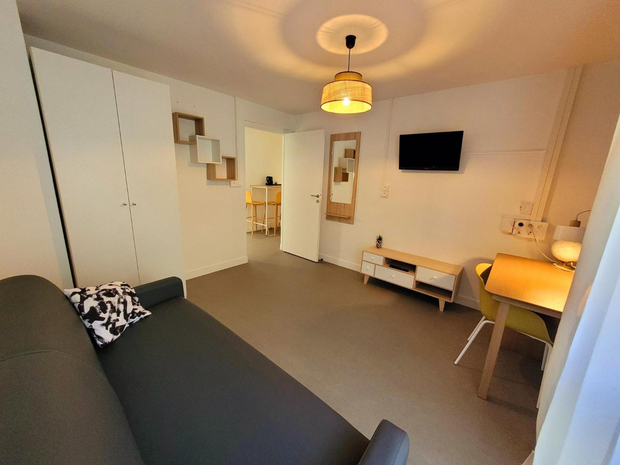 Twenty Business Flats Jouy-En-Josas Aparthotel Exterior foto